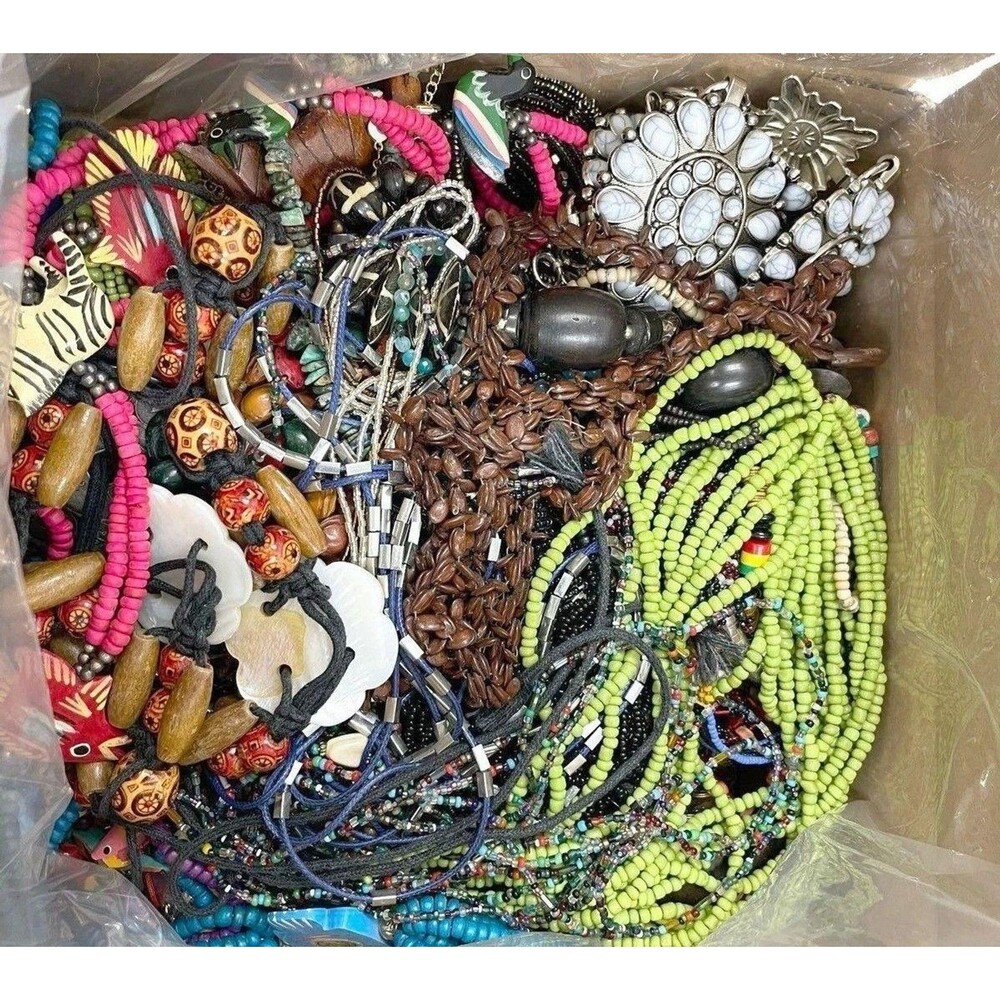 15+ Piece Mixed Fashion Costume Jewelry Lot All Wearable Modern Vintage Estate - Picture 2 of 7